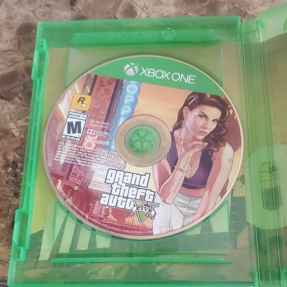 Microsoft Xbox One Grand Theft Auto V (Green, White, Black)